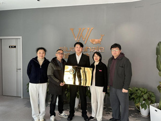 文传学院院领导带队开展访企拓岗...