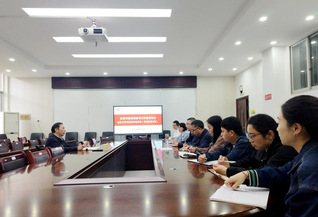 校党委副书记李建军深入文学与新...
